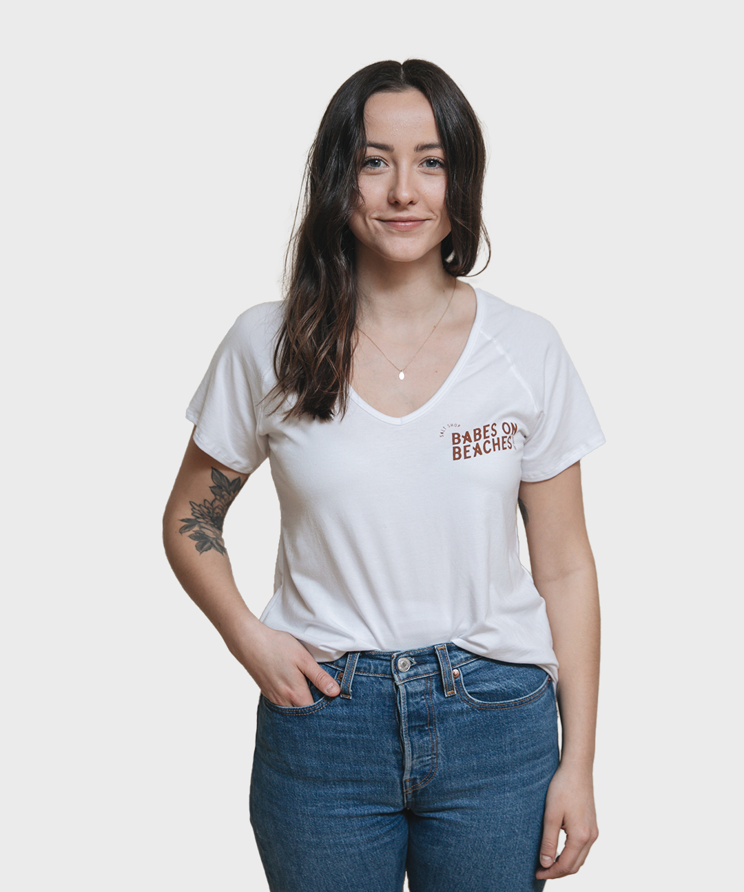 Ula V-Neck Tee  |  BABES on BEACHES